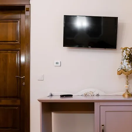 Rosen Πανσιόν 4*